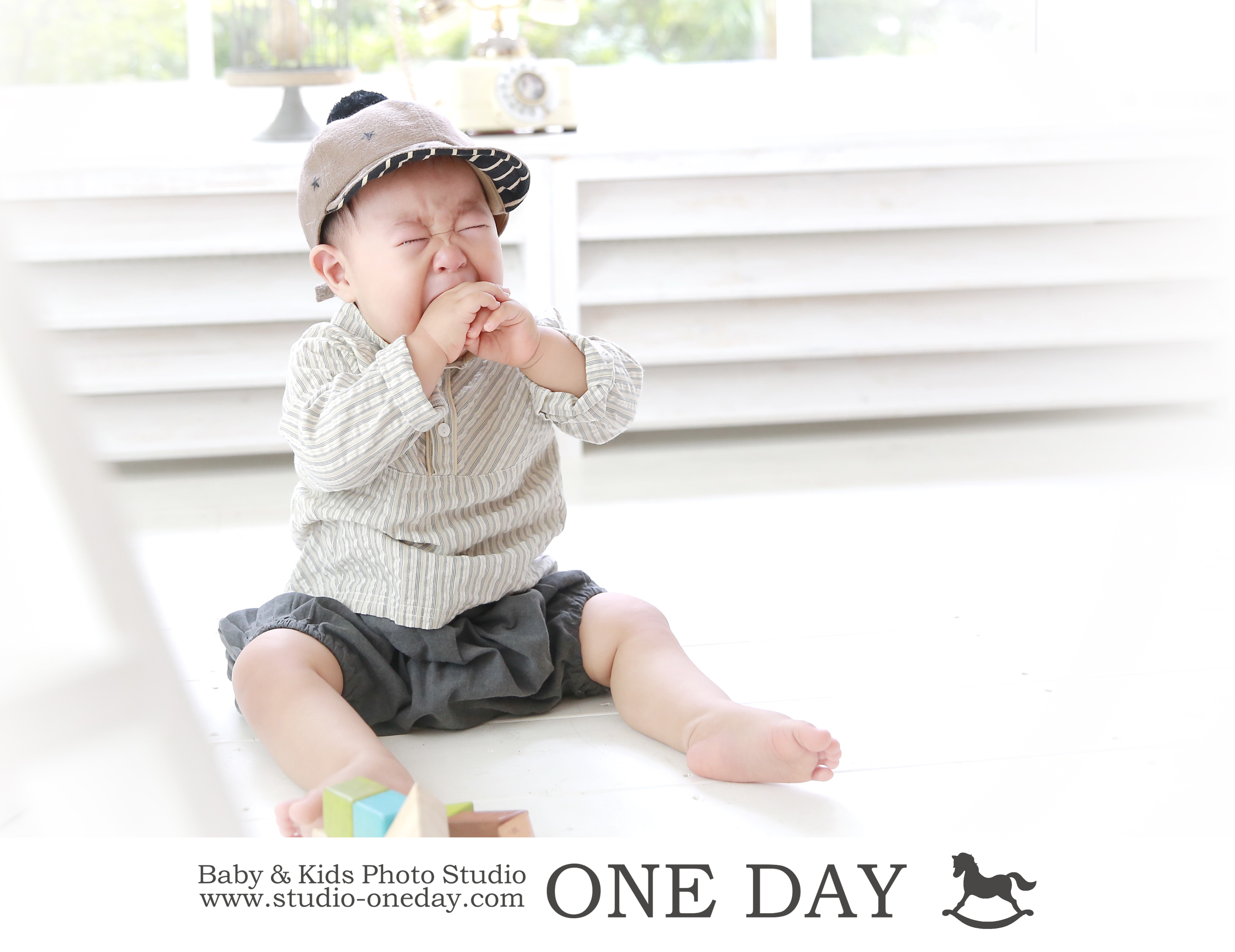 泣き顔がすごい可愛い 1歳男の子のお誕生日 札幌フォトスタジオ One Day